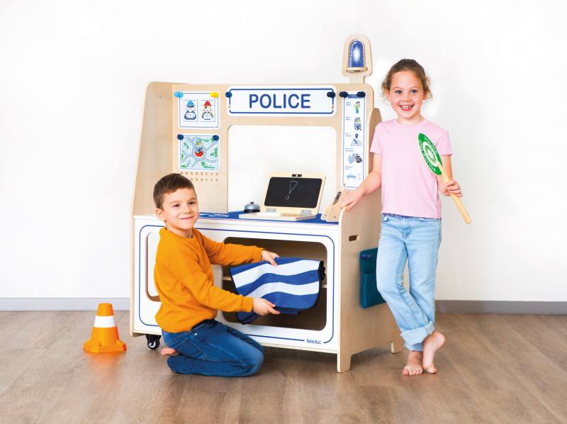 Beleduc Herní stůl Hasičská a policejní stanice
