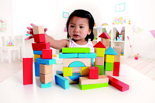 Hape stavebnice - farebné drevené kocky