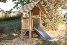 Eduplay Dřevěná prolézačka Domeček
